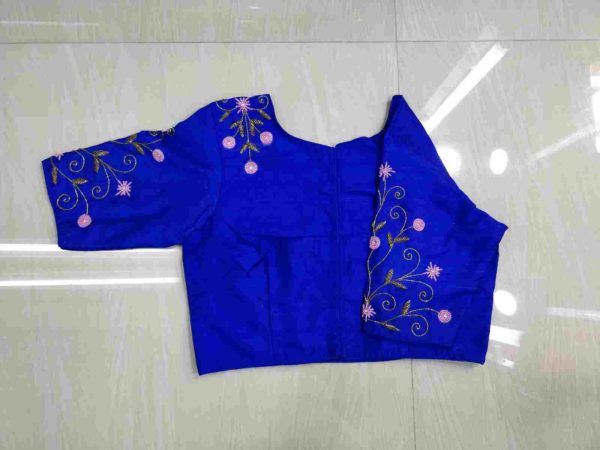 Pink satin saree with royal blue cutdana work blouse - Image 2